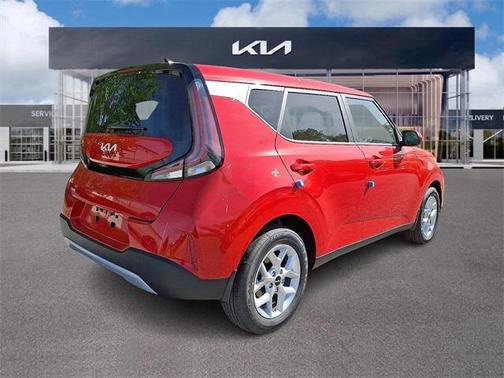 2025 Kia Soul LX