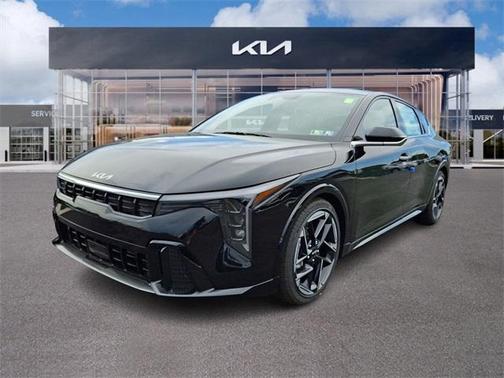 2025 Kia K4 GT-Line