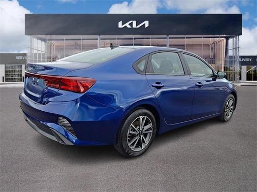 2022 Kia Forte LXS