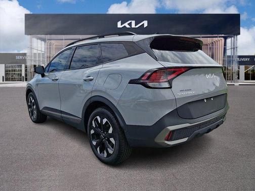 Wolf Gray 2023 Kia Sportage X-Line