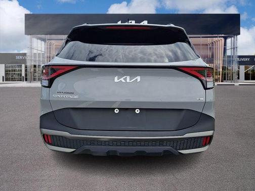 Wolf Gray 2023 Kia Sportage X-Line