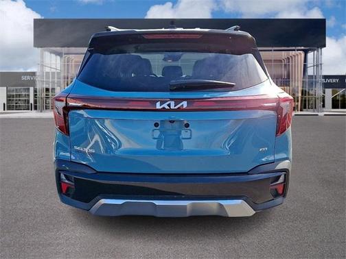 2024 Kia Seltos S