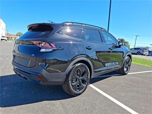 2025 Kia Sportage Plug-In Hybrid X-Line