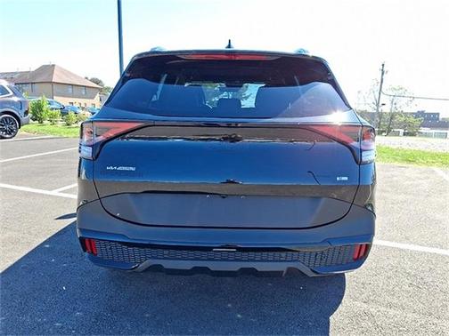 2025 Kia Sportage Plug-In Hybrid X-Line