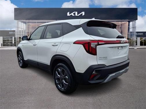 2024 Kia Seltos LX