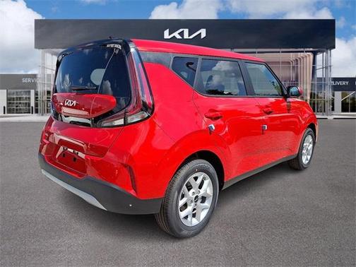 2025 Kia Soul LX
