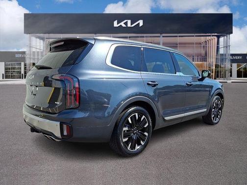 Gravity Gray 2024 Kia Telluride SX-Prestige