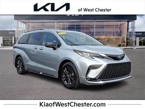 2024 Toyota Sienna XSE 7 Passenger