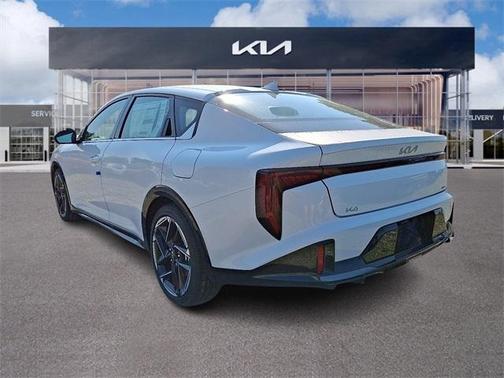 2025 Kia K4 GT-Line