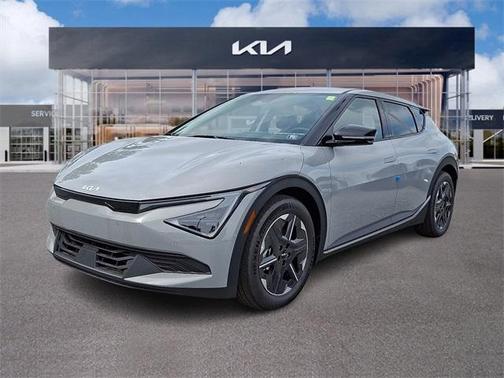 2025 Kia EV6 Light
