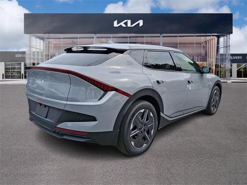 2025 Kia EV6 Light