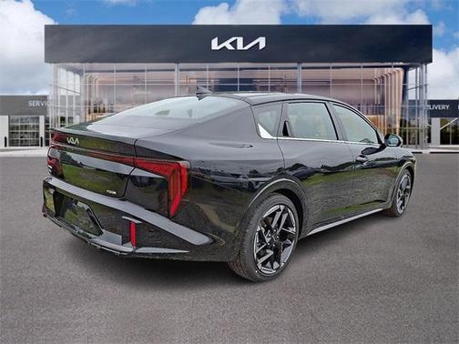 2025 Kia K4 GT-Line