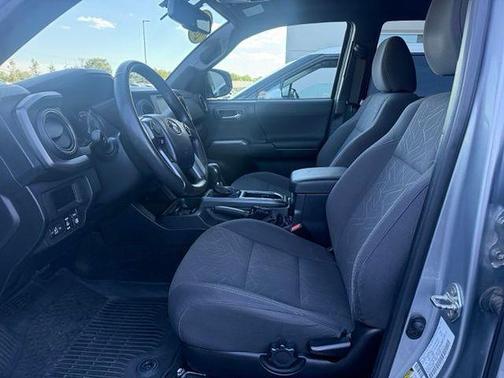 Silver Sky Metallic 2017 Toyota Tacoma TRD Sport