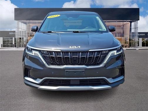 2023 Kia Carnival EX