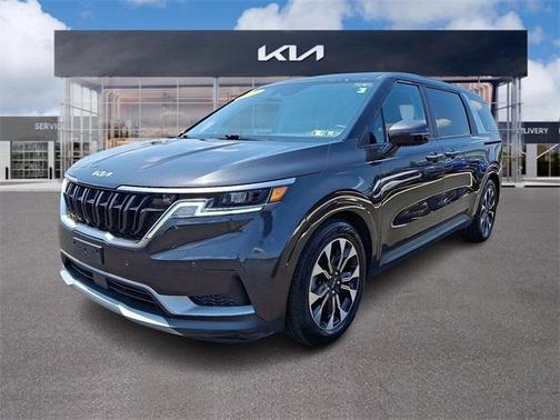 2023 Kia Carnival EX