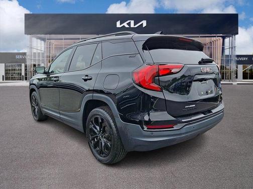 Ebony Twilight Metallic 2020 GMC Terrain SLT