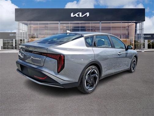 2025 Kia K4 EX