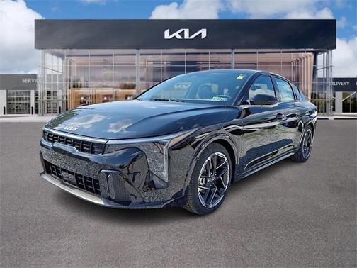 2025 Kia K4 GT-Line