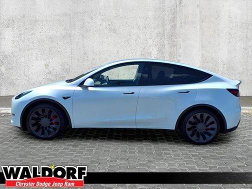 2024 Tesla Model Y Performance