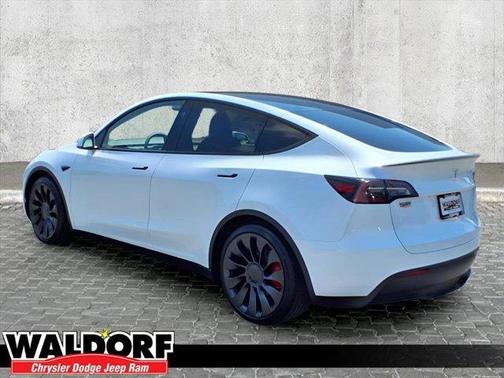 2024 Tesla Model Y Performance