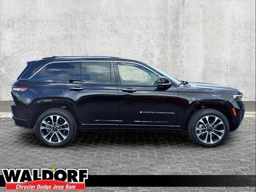 2022 Jeep Grand Cherokee Overland
