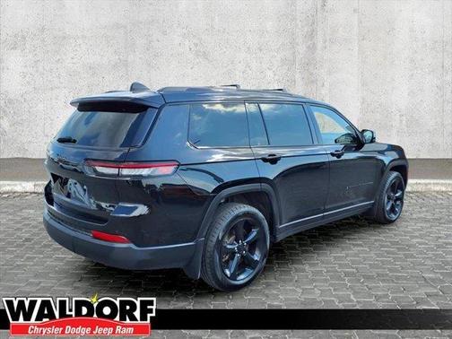 2021 Jeep Grand Cherokee L Laredo