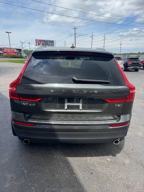 2018 Volvo XC60 T6 Momentum