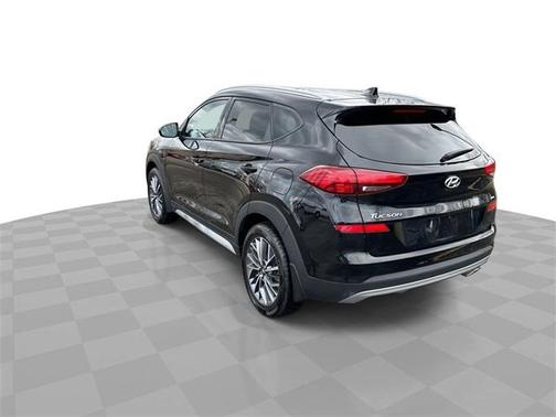 2021 Hyundai TUCSON SEL