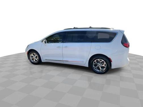 2022 Chrysler Pacifica Limited