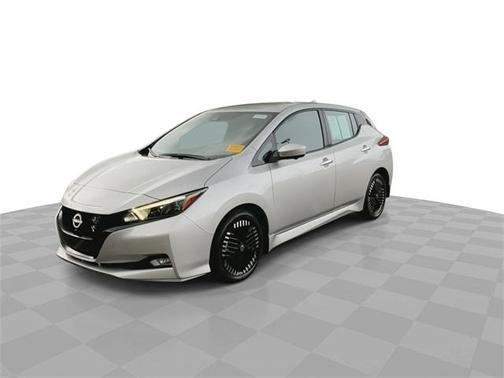 2023 Nissan Leaf SV PLUS