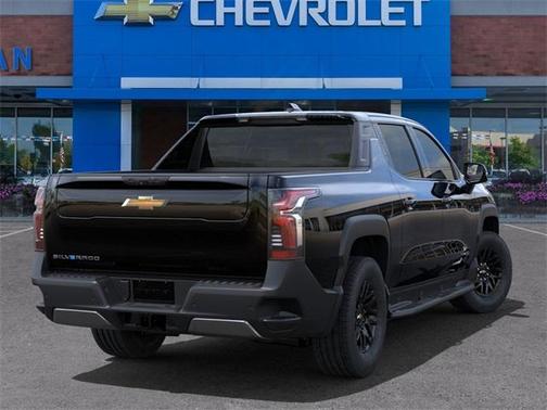 2025 Chevrolet Silverado EV LT