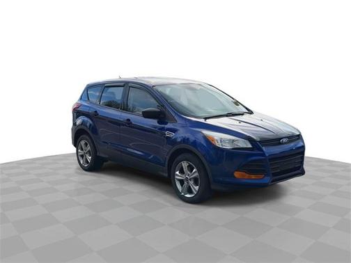 2016 Ford Escape S