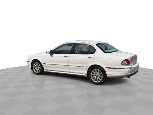 2002 Jaguar X-Type 2.5