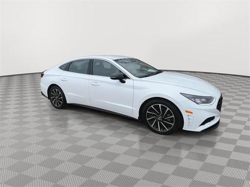 2020 Hyundai SONATA SEL Plus