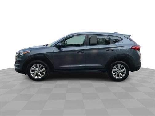 2021 Hyundai TUCSON SE