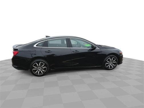 2022 Chevrolet Malibu RS
