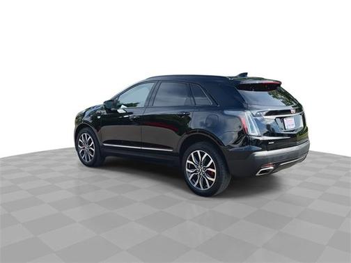 2022 Cadillac XT5 Sport