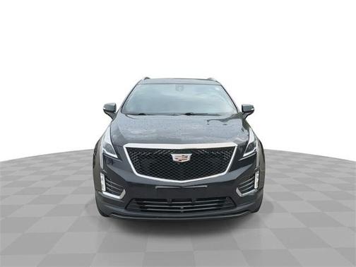 2023 Cadillac XT5 Luxury