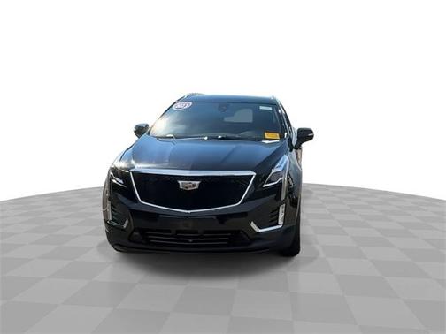 2023 Cadillac XT5 Luxury