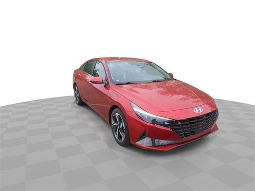 2022 Hyundai ELANTRA Limited