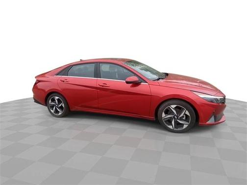 2022 Hyundai ELANTRA Limited