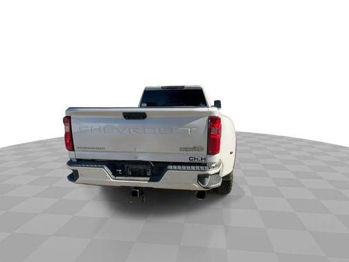 2022 Chevrolet Silverado 3500 High Country