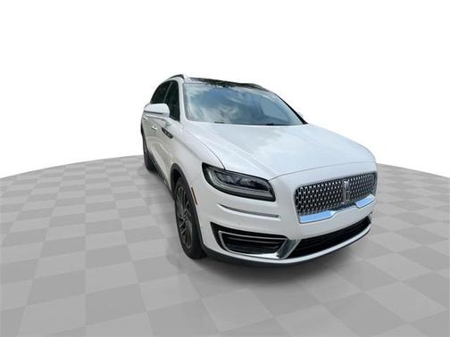 2019 Lincoln Nautilus Reserve