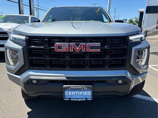 Sterling Metallic 2025 GMC Canyon Elevation