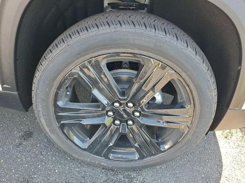 2026 GMC Acadia FWD Elevation