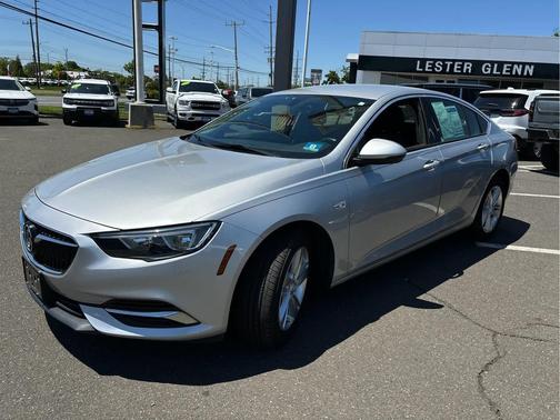 Quicksilver Metallic 2018 Buick Regal Sportback Preferred