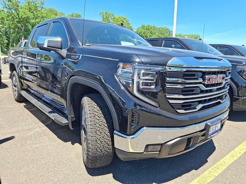 Onyx Black 2026 GMC Sierra 1500 SLT