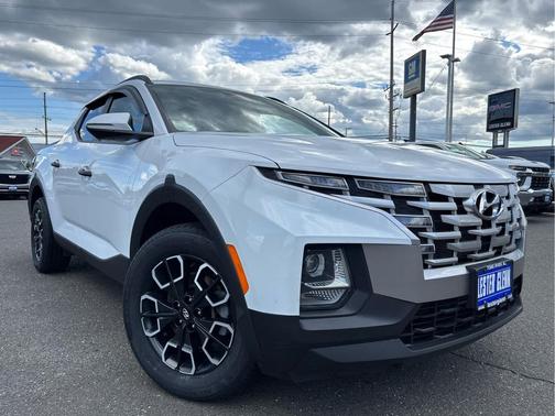 Ice White 2022 Hyundai SANTA CRUZ SEL