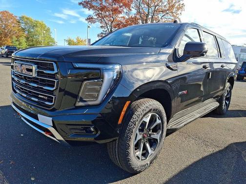 2026 GMC Yukon XL 4WD AT4