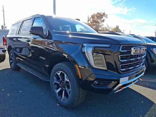 2026 GMC Yukon XL 4WD AT4